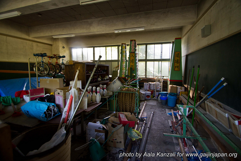 ashiomachi ecole abandonnée au japon - abandoned school - sports