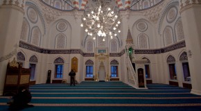Tokyo Camii, la plus grande mosquée au Japon
