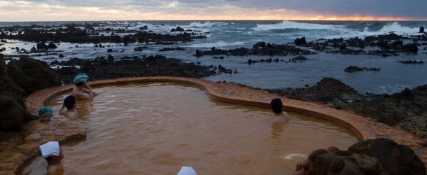 Furofushi Onsen, un bain en bord de mer du Japon